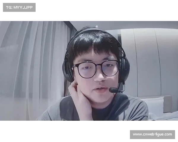 EDG教练组如何调整ZmjjKK与Jieni7位置以提升队伍整体实力