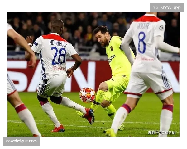 洛里昂主场突发照明故障，与图卢兹的比赛中断15分钟